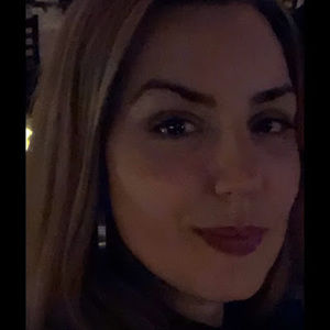 Meet your Posher, Yaneisy